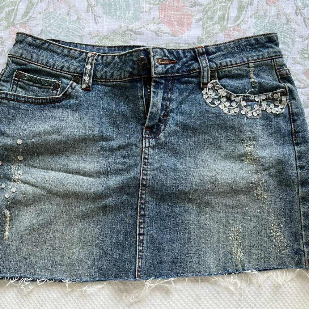Younique Distressed Denim Mini Skirt – Rhinestone Details, Size 5 (NWOT)